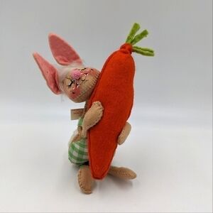 Annalee Mobilitee Doll Bunny Rabbit Carrot Figurine Doll 1971